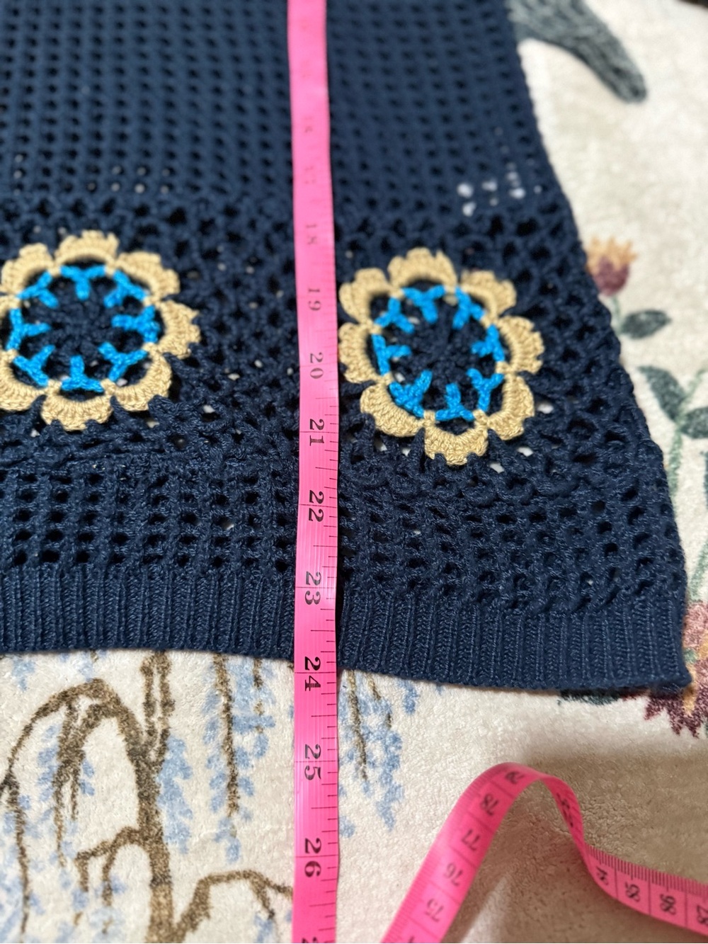 Cato navy blue open-knit sweater featuring decorstive crochet floral patches L - Picture 5 of 8